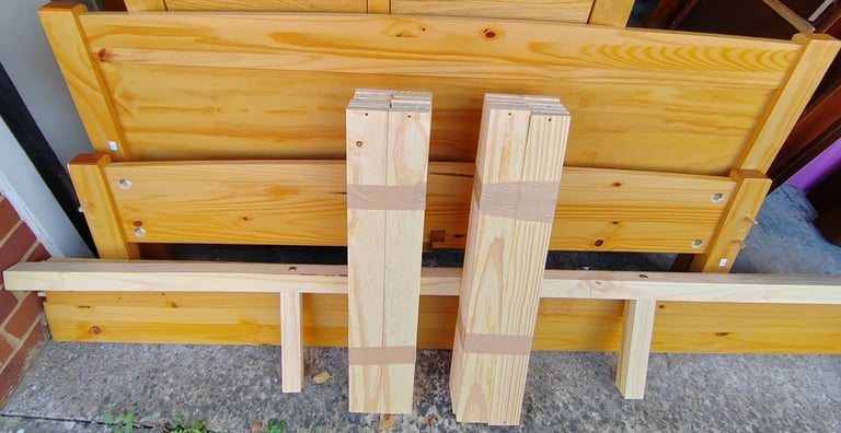 Pine double bed 