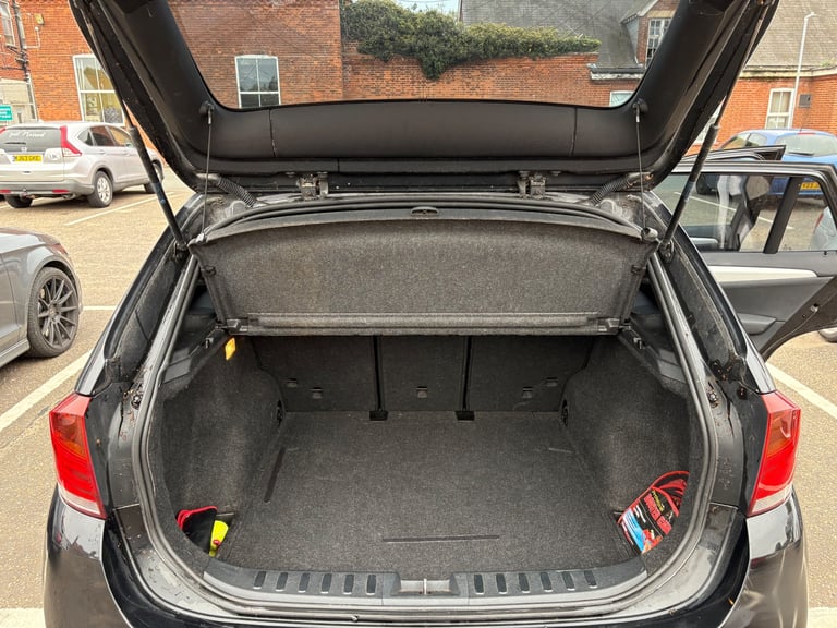 BMW, X1, Estate, 2010, Manual, 1995 (cc), 5 doors