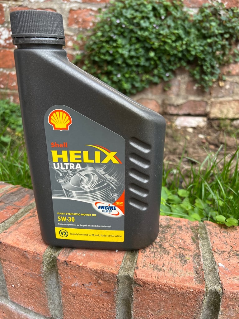 image for Helix ultra motor oil