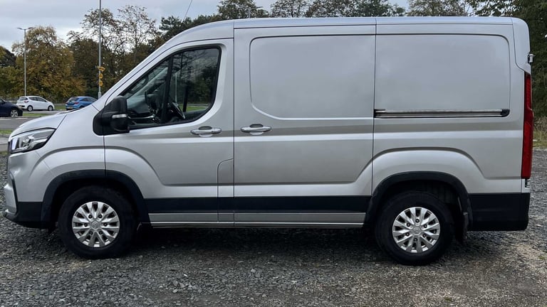 2022 Maxus Deliver 9 Swb Diesel Fwd 2.0 D20 163 Lux Medium Roof Van Medium Roof Van Diesel Manual