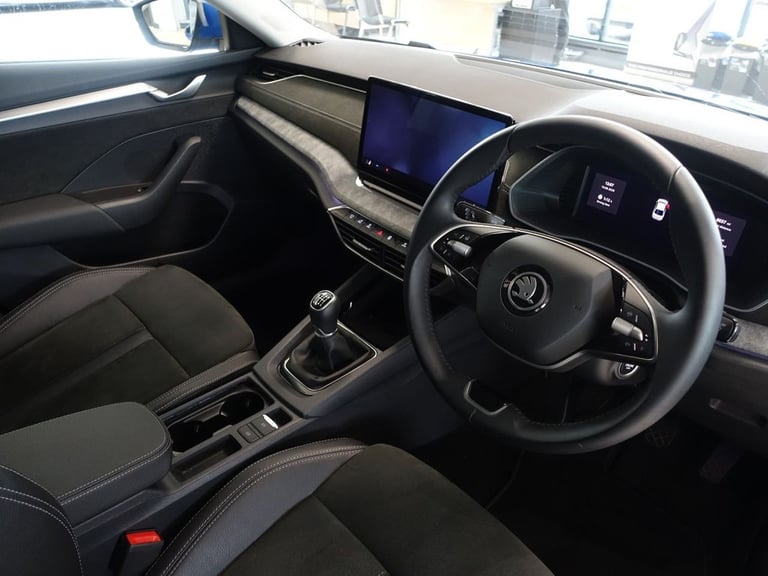 2025 Skoda Octavia 1.5 TSI ACT SE L Hatchback 5dr Petrol Manual Euro 6 (s/s) (150 ps) Hatchback P...