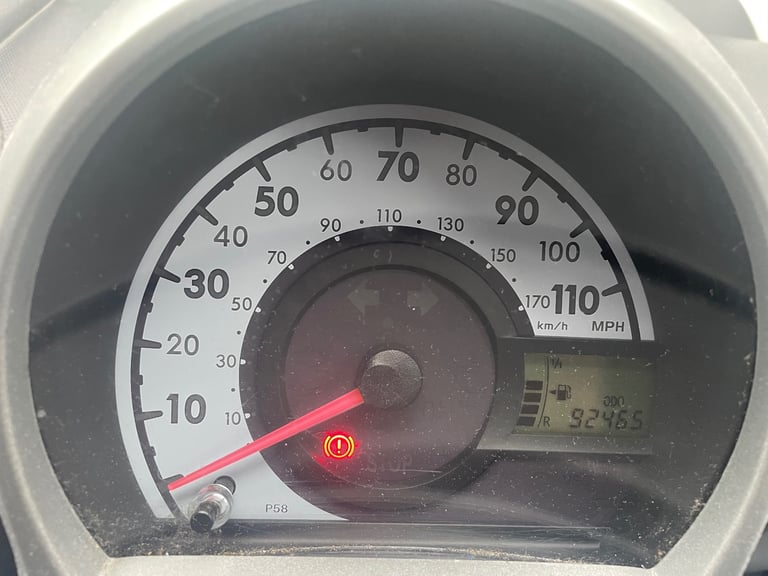 Peugeot, 107, Hatchback, 2008, Manual, 998 (cc), 3 doors