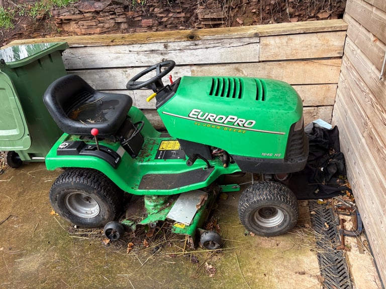 Ride on mower nice winter project 