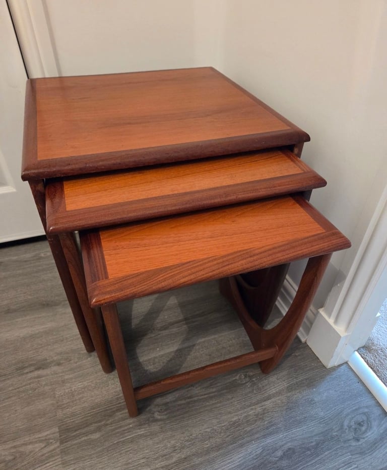 Nest of tables 