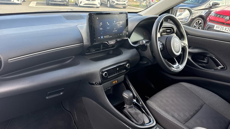 2024 Toyota Yaris 1.5 Hybrid Design 5dr CVT Hybrid Hatchback Hatchback Hybrid Automatic