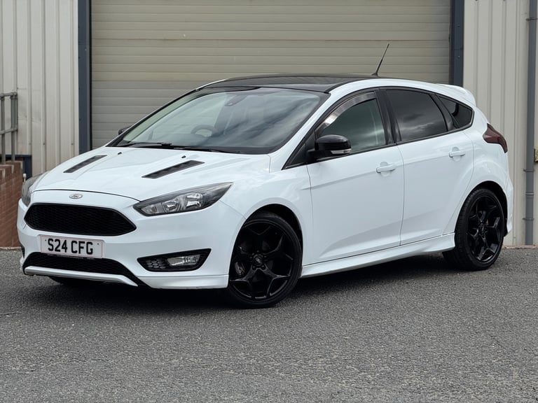 2015 Ford Focus Zetec S 1.0 Petrol Manual White Hatchback - £20 Road Tax - Cheap