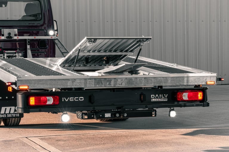 2025 3.0 210BHP AUTO IVECO DAILY 7.2 TONNE RECOVERY TRUCK CAR TRANSPORTER 