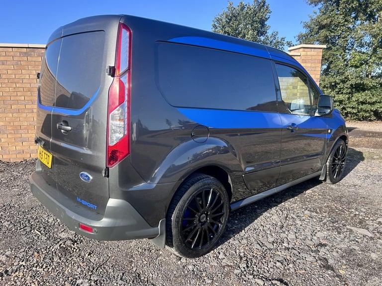 FORD TRANSIT CONNECT 1.6 TDCi 200 Limited 2015
