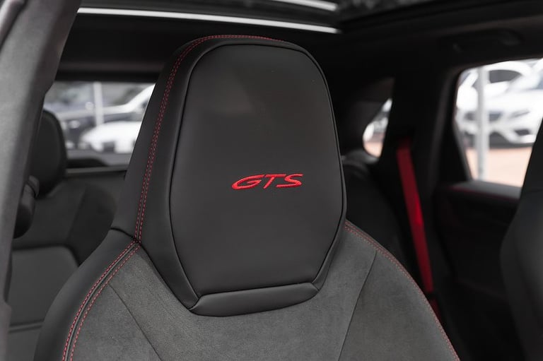 2024 Porsche Cayenne GTS 5dr Tiptronic S ESTATE PETROL Automatic