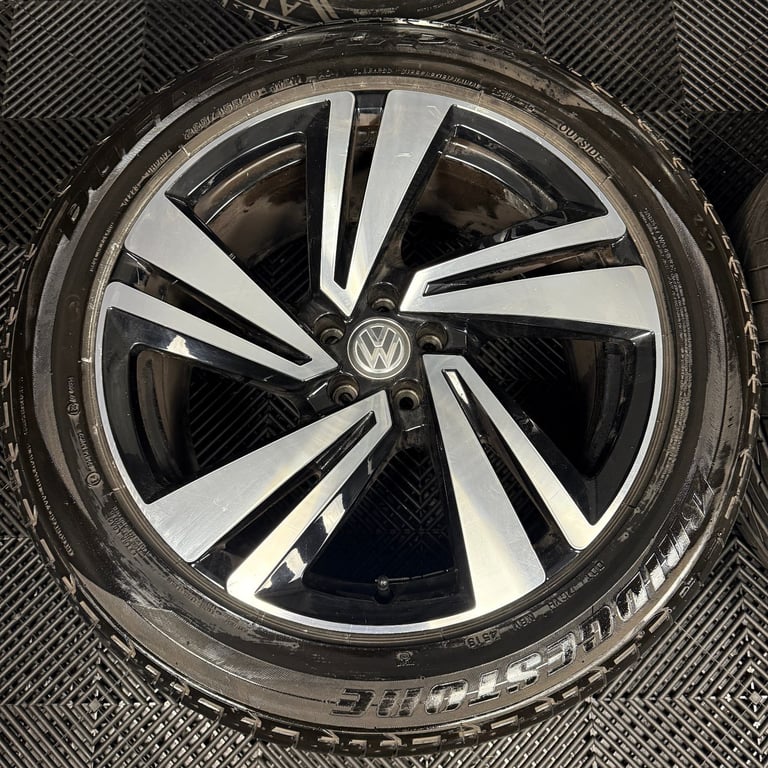 20'' GENUINE VW TOUAREG NEVADA BLACK DC ALLOY WHEELS ALLOYS TYRES Q7