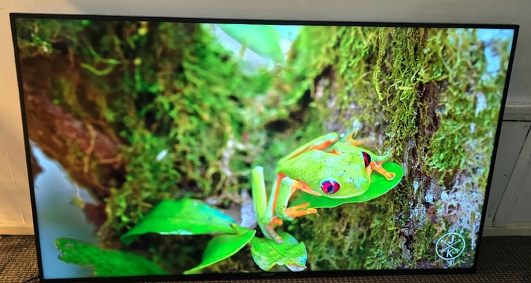 Smart TV 4k UHD 65 inch Fully Working order 
