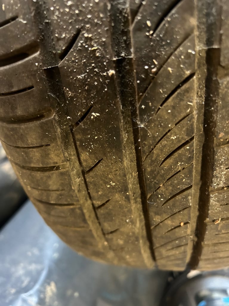 Part worn tyre