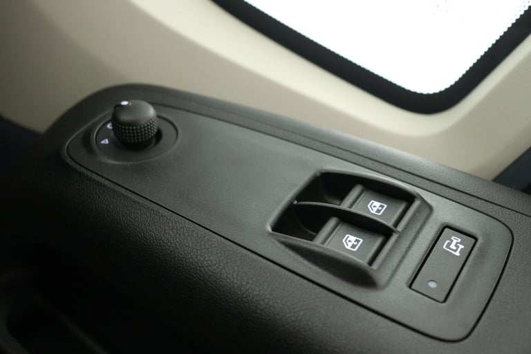 2025 Peugeot Boxer 2.2 BlueHDi 140 L4H2 435 Professional Panel Van Diesel Manual