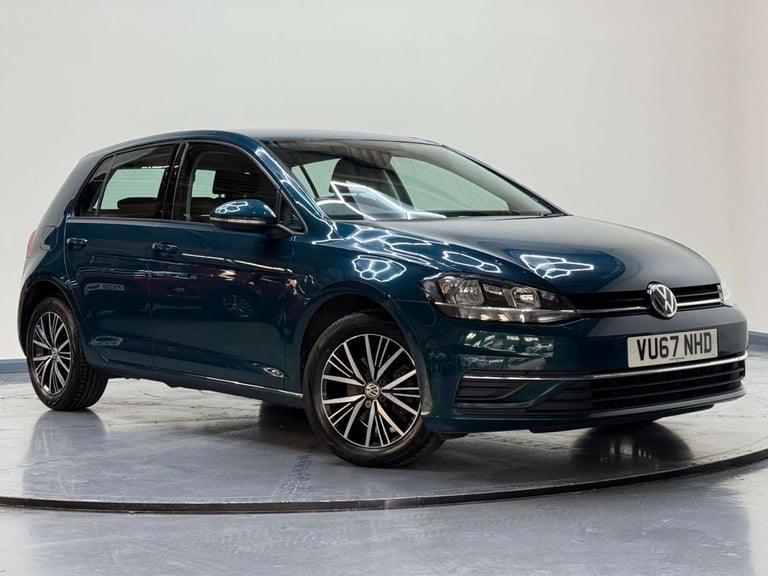 2017 Volkswagen Golf 1.6 TDI BlueMotion Tech SE Nav Euro 6 (s/s) 5dr Hatchback Diesel Manual