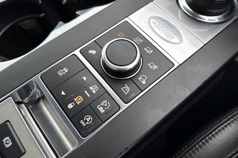 2017 Land Rover Discovery 3.0 TD V6 SE SUV 5dr Diesel Auto 4WD Euro 6 (s/s) (258 ps) SUV DIESEL A...