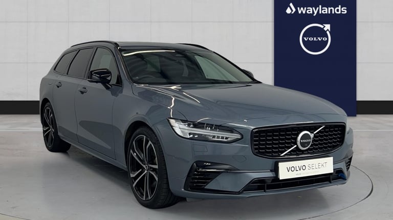 2022 Volvo V90 Recharge Ultimate, T6 AWD plug-in hybrid, Dark (Panoramic Sunroof) Estate Petrol P...