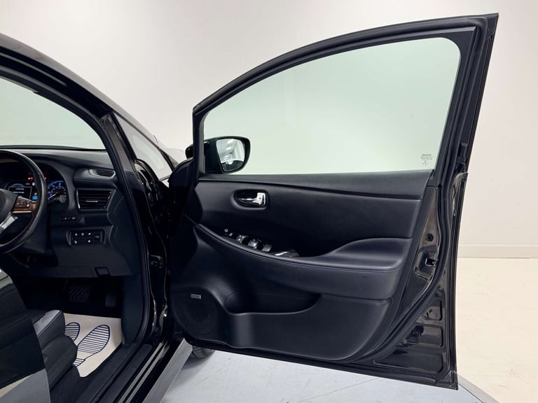 2020 Nissan Leaf 110kW Tekna 40kWh 5dr Auto HATCHBACK ELECTRIC Automatic