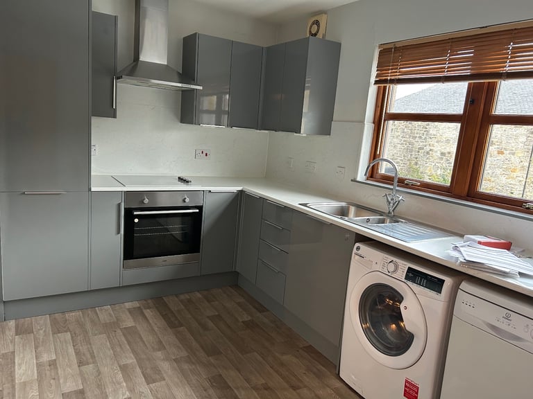 Furnished first floor flat in central Dunfermline 
