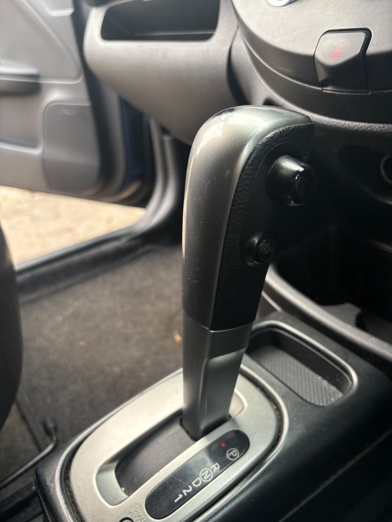 Nissan Note 1.6 petrol 2008 