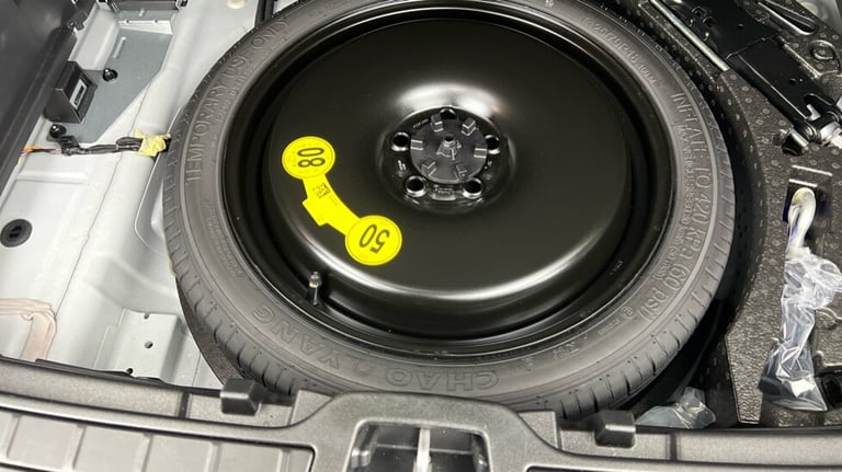 2024 Volvo XC40 Plus, B4 Mild hybrid, Petrol, Dark Estate Petrol Automatic