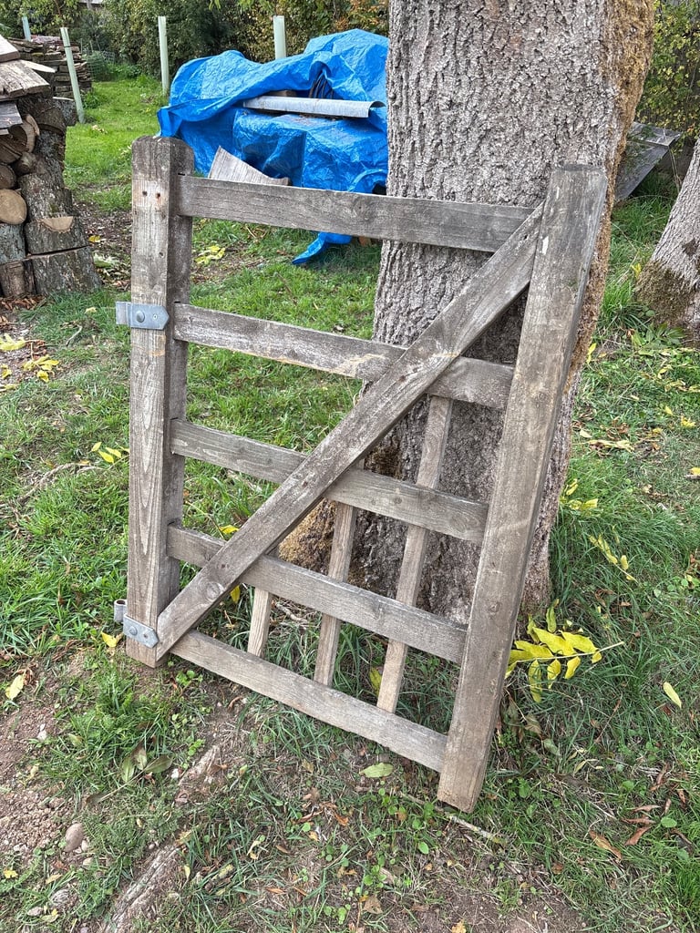 image for Traditional wooden gate