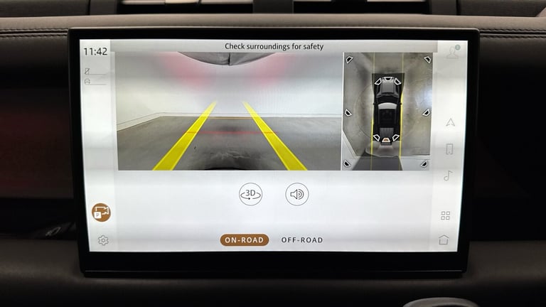 2025 Land Rover Defender 3.0 D350 X-Dynamic HSE 110 5dr Auto ESTATE DIESEL Automatic