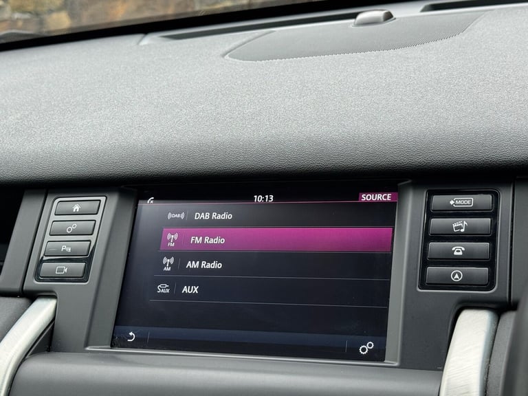 2018 Land Rover Discovery Sport 2.0 TD4 HSE Black Auto 4WD Euro 6 (s/s) 5dr ESTATE Diesel Automatic