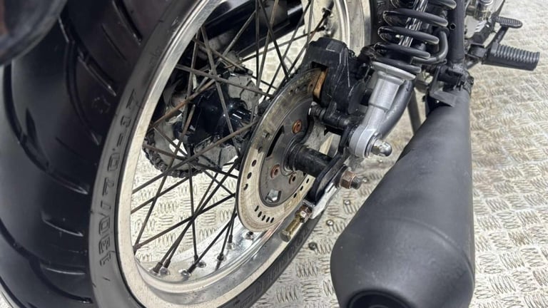 Ajs Cadwell [Phone number removed]K RUNNING PROJECT BIKE SPARES OR REPAIR PROJECT BIKE 125C