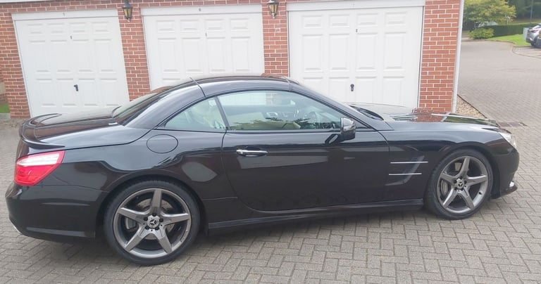Mercedes Benz SL500 AMG Sport - Exceptional condition throughout.