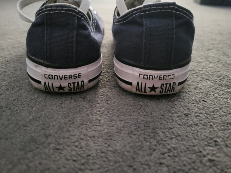Girls Converse Pumps