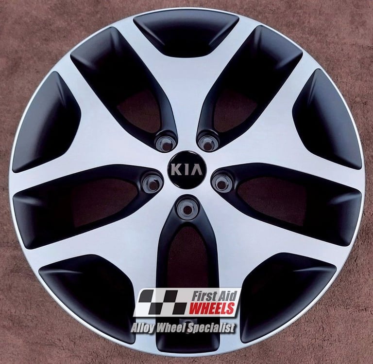 R493DBS Exchange KIA SPORTAGE 4X 19'' GENUINE 5 Y SPOKE SATIN BLACK DIAMOND CUT ALLOY WHEELS