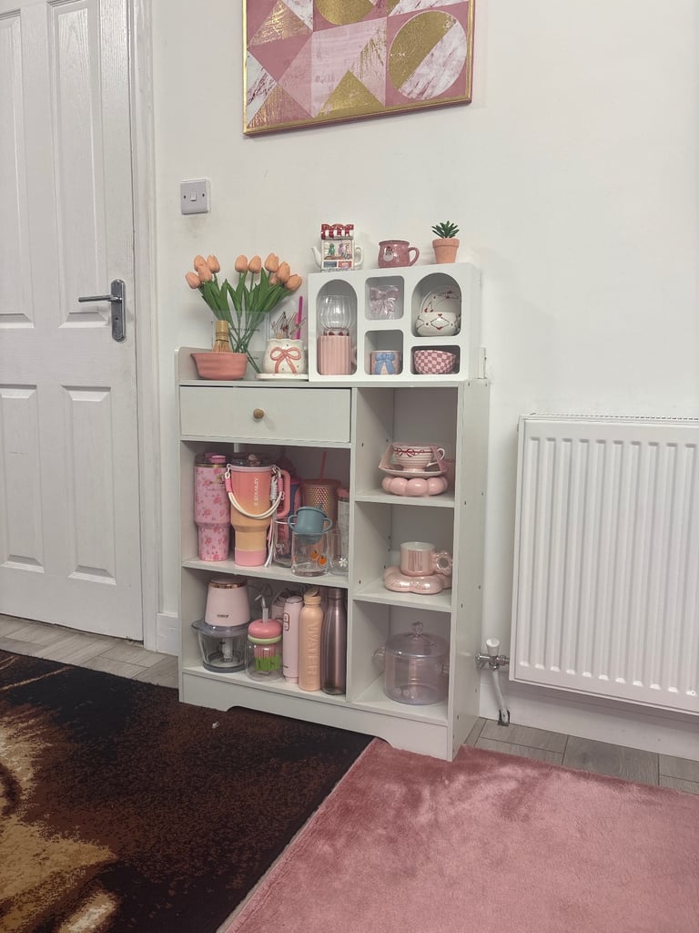 image for Kitchen cabinet