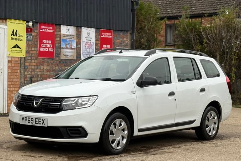 2019 Dacia Logan 0.9 TCe Essential Euro 6 (s/s) 5dr Petrol