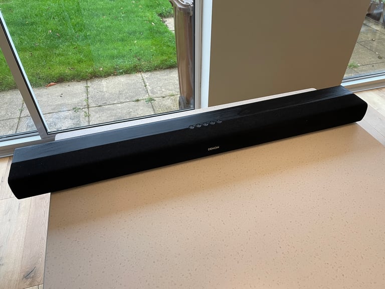 Denon sound bar DHT-S216 - £85