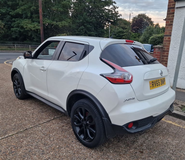 NISSAN JUKE 2015 FULL LEATHER INTERIOR DELIVERY IS AVAILABLE