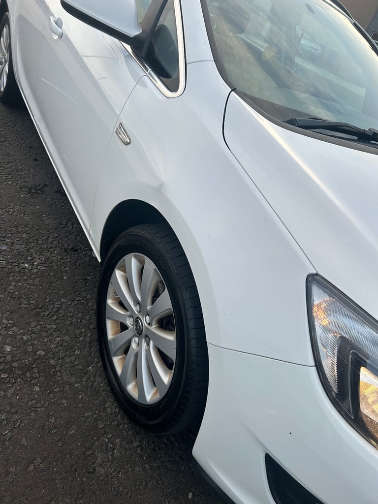 Vauxhall, ASTRA, Estate, 2015, Manual, 1598 (cc), 5 doors