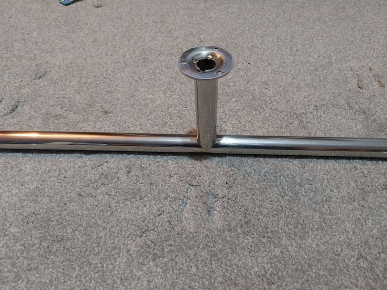 Traditional Shower rail