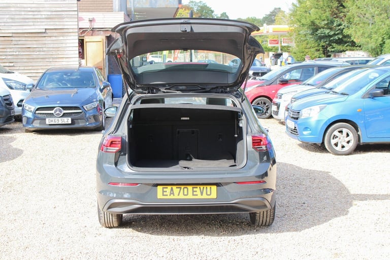 2020 Volkswagen Golf 2.0 TDI Life Euro 6 (s/s) 5dr HATCHBACK Diesel Manual