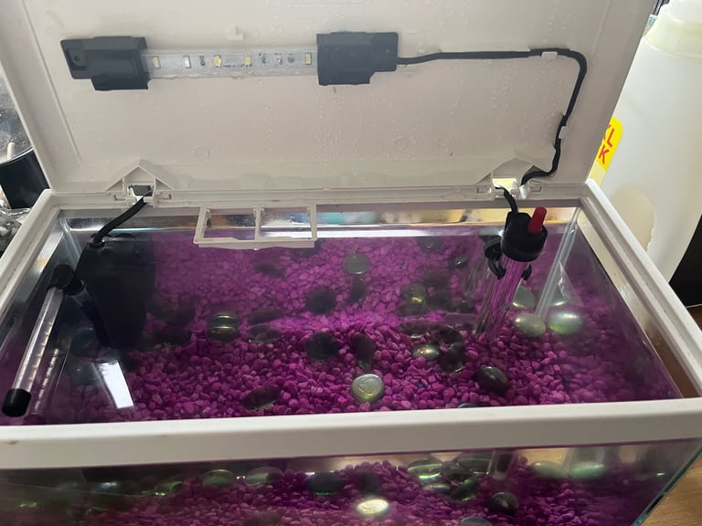 Very good condition fish tank aquarium 