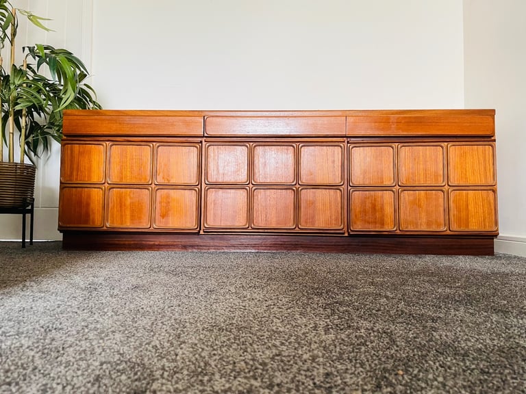 Teak Mcintosh sideboard 70s 
