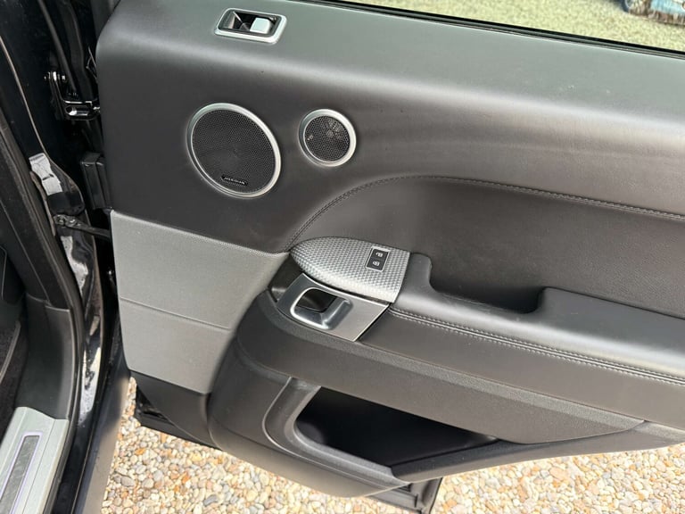 2021 Land Rover Range Rover Sport 3.0 Range Rover Sport HSE Dynamic D MHEV Auto 4WD 5dr SUV Diese...