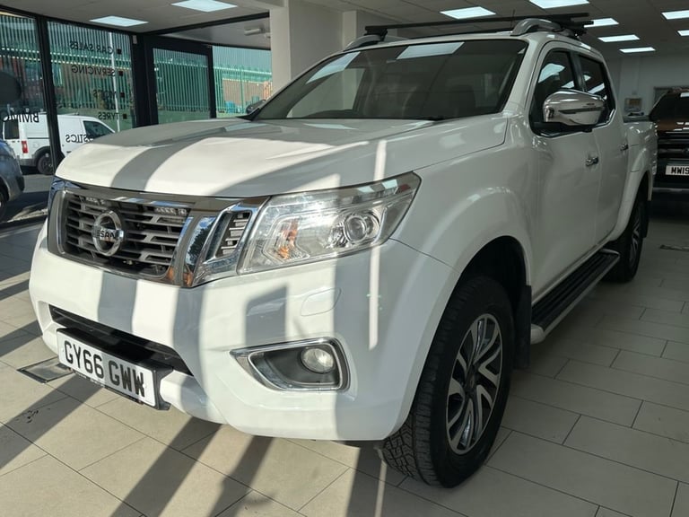 2016 Nissan Navara 2.3 dCi Tekna Pickup Double Cab 4dr Diesel Auto 4WD Euro 6 (190 ps) PICKUP Die...