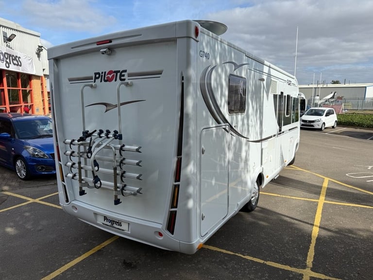 2016 PILOTE SENSATION G740 CAMPER VAN 2.3 5 BERTH 5 SEATS MOTORHOME Diesel Manual