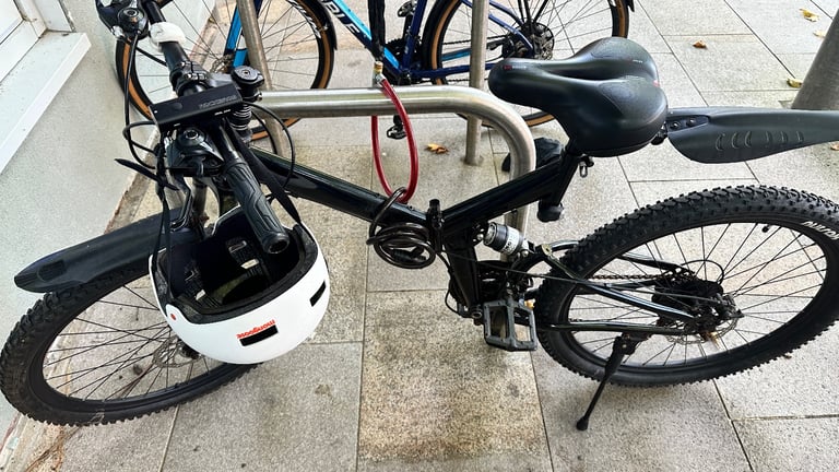 26-inch Mountain Bike,21-Speed, Foldable, Adjustable,Hydraulic Disc Brake+ Free accessories