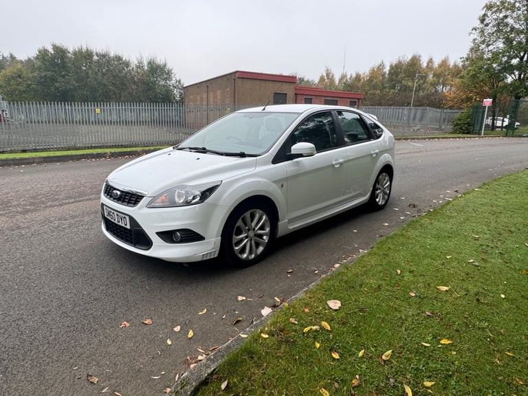 2010 Ford Focus 1.6 TDCi Zetec S 5dr [110] [DPF] HATCHBACK Diesel Manual