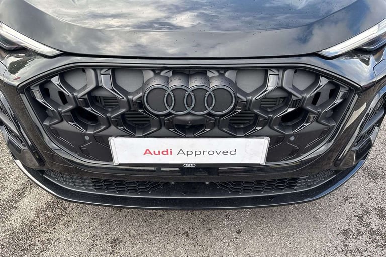  Audi Q5 2.0 TFSI Quattro Edition 1 5dr S Tronic [S+V] SUV Petrol Automatic