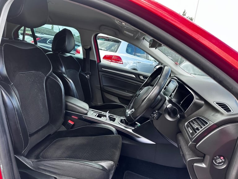 2017 Renault Megane 1.5 dCi Dynamique S Nav Euro 6 (s/s) 5dr HATCHBACK Diesel Manual