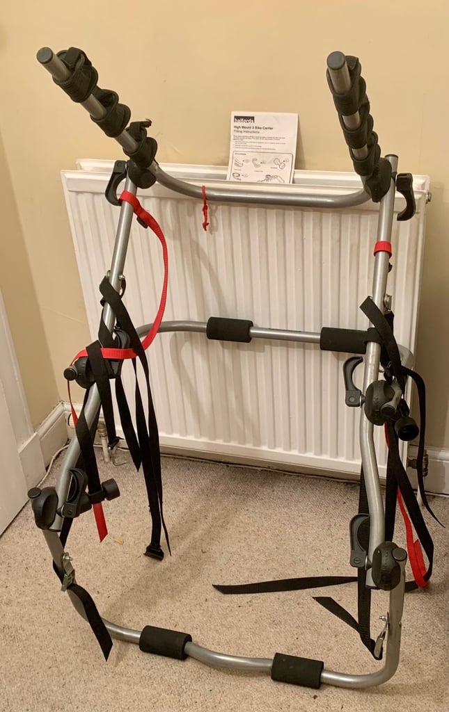 image for (Halfords) High Mount 3 Bike Carrier with instructions