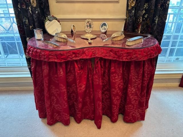 image for Dressing Table Antique