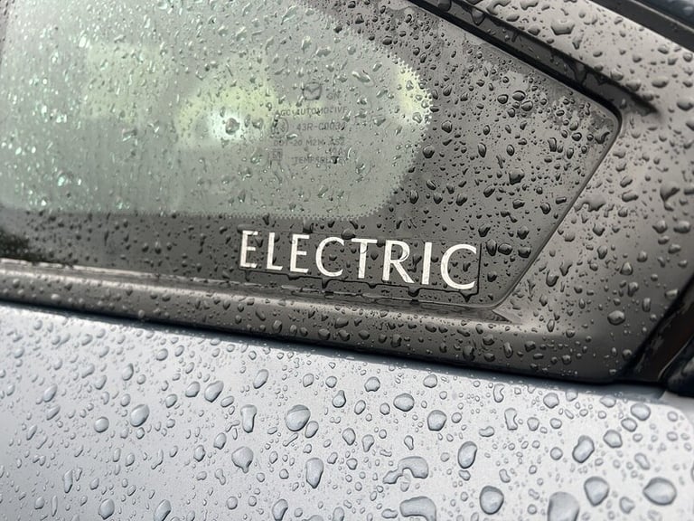 2021 Mazda MX-30 SE-L Lux SUV Electric Automatic